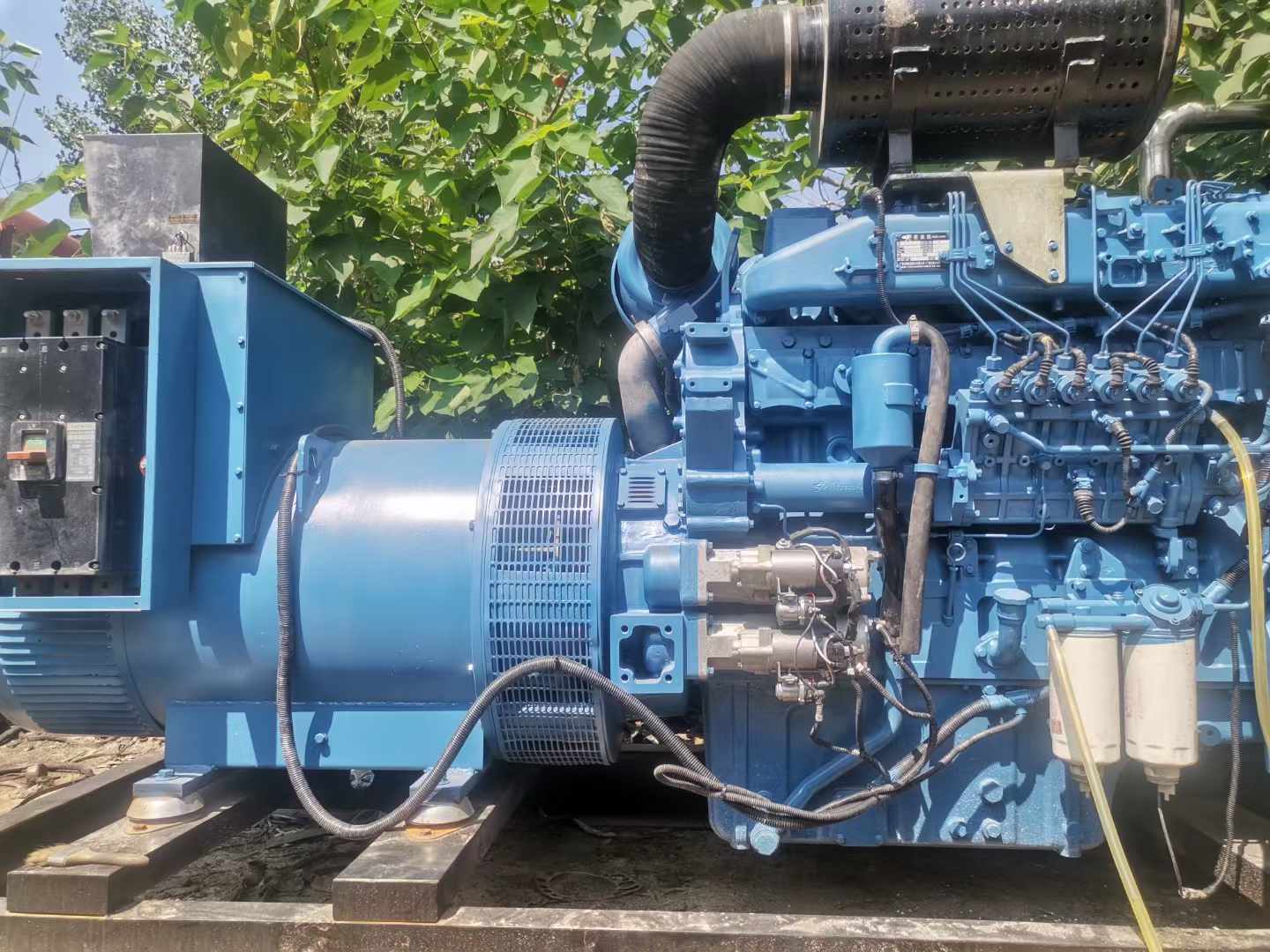 南城详细说明降低 800kW 柴油发电机输出电流波动的方法